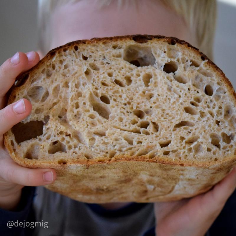 Et billede af et brød